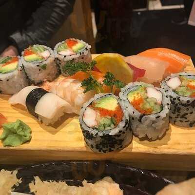 Mi-ne Japanese Restaurant