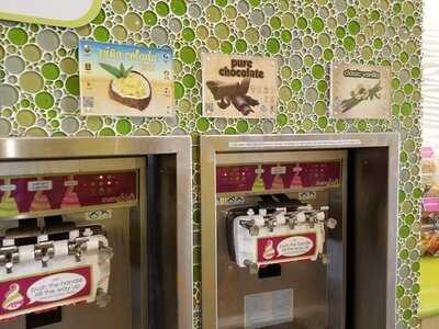 Menchie's Frozen Yogurt