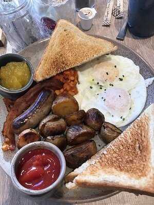 The Shoe & Canoe Public House