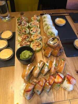 Sushi Taxi