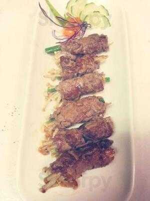 Yoshi Japanese Restaurant