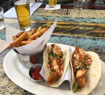 Browns Socialhouse Maple Ridge