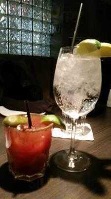 Echo Restaurant & Wine Bar