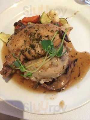 Geraldo's At Lasalle Park