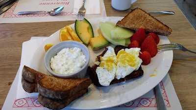 Restaurant La Belle Province