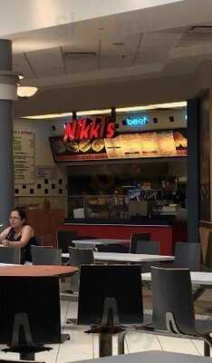 Nikki's