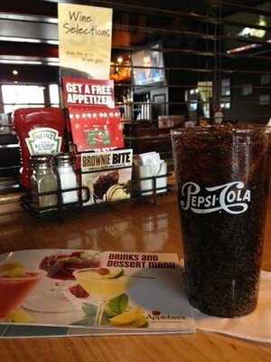 Applebee's Grill And Bar