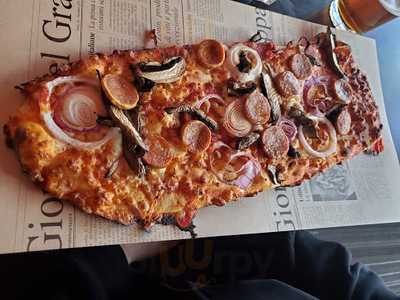 Les Fantaisies De Chaud Pain