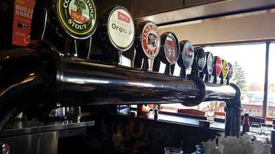 Big Mort's Little Pub