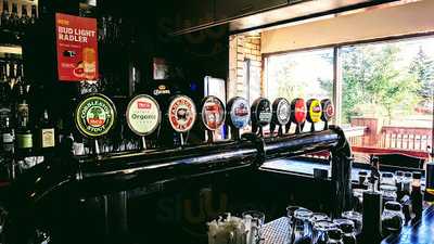 Big Mort's Little Pub