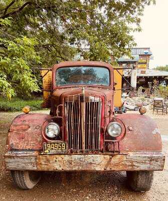 Crow's General Store
