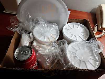 Red Sail Restaurant & Tavern