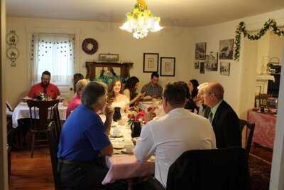 Old Town Bake Shop In The Mcgregor-cowan House