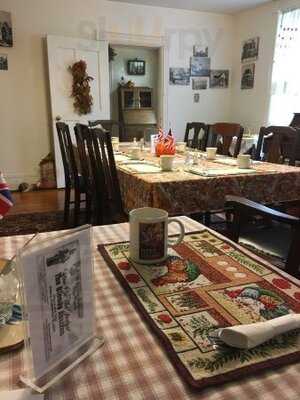 Old Town Bake Shop In The Mcgregor-cowan House