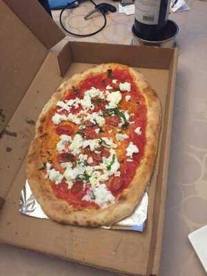 Industria Pizzeria + Bar