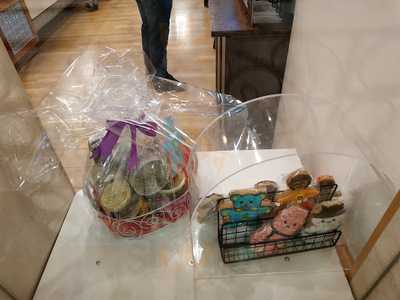 Manzano European Bakery