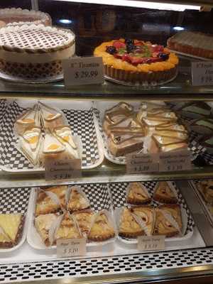 Manzano European Bakery