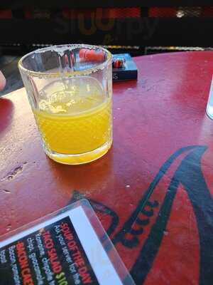 Mikey's On 12th Avenue