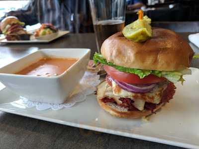 Jose's Noodle Factory