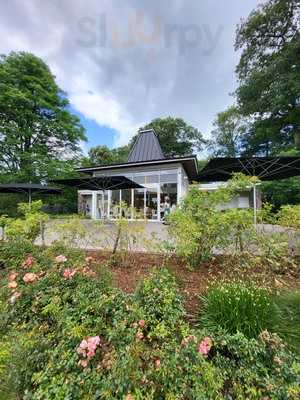 Turner Pavilion Teahouse