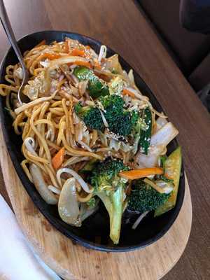 Hiro Sushi Japanese Resturant