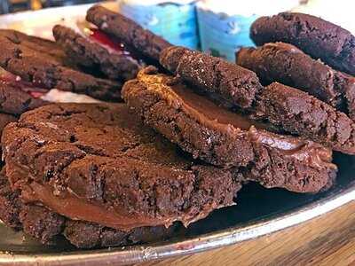 Grandma Lee's Bakery & Cafe