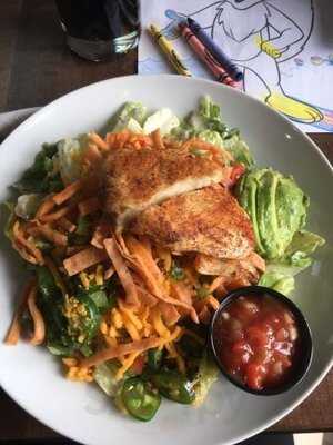 Fox Den Lounge At The Miskanaw Golf Club