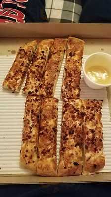 Jomaa's Pizza & Chicken