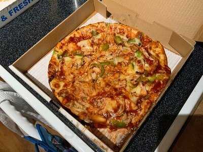 Jomaa's Pizza & Chicken