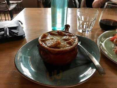 The Clarendon Tavern