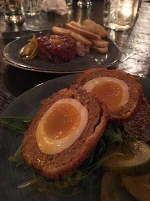 The Clarendon Tavern