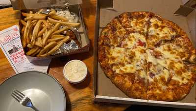 Carlo's Pizzeria