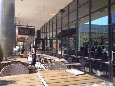 Miller Tavern On Bay