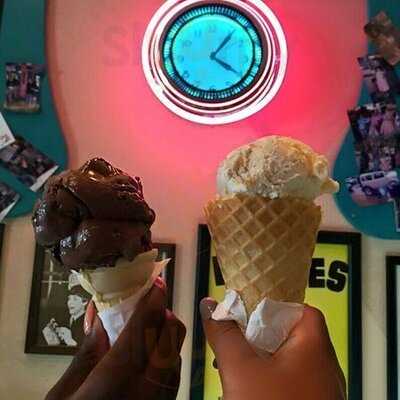 Rc's Boardwalk Fries & Ice Cream