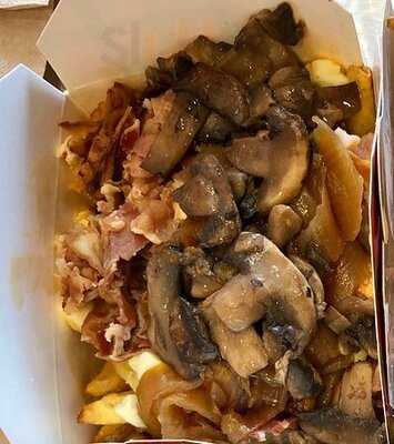Smoke's Poutinerie