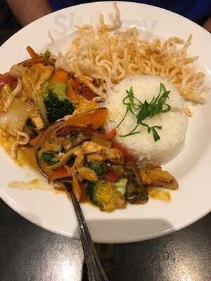 Barlow Bistro And Bar