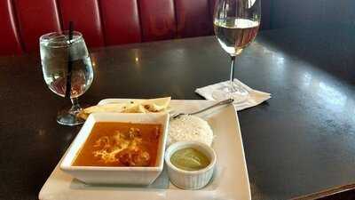 Barlow Bistro And Bar