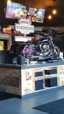 Chuck's Roadhouse Bar And Grill