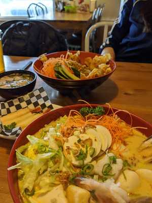 Tropical Delight Noodle House