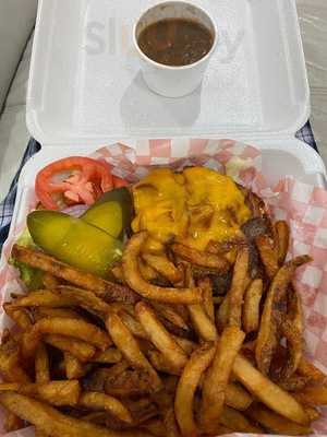 Walt's Bistro Bar & Grill