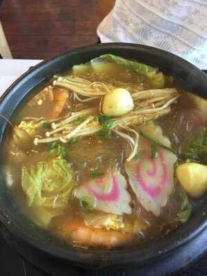 Jo Ju Tofu Hotpot & Bubble Tea