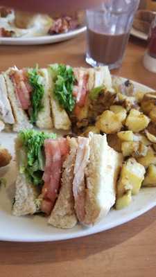 Infusion Bar And Diner