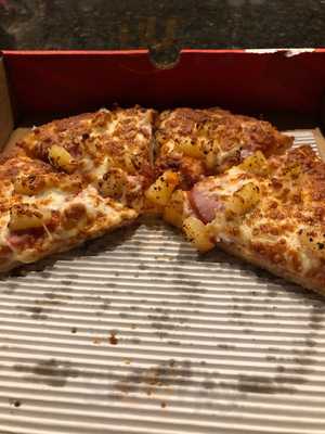 Buster's Pizza, Donair & Pasta