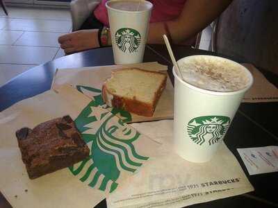 Starbucks - #300 Front St W