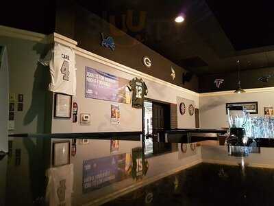 Mulligan's Sports Lounge