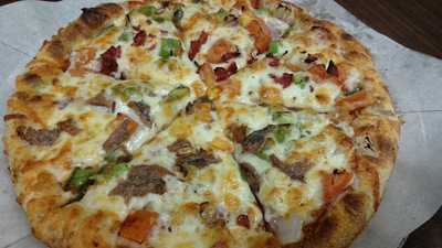 Coast To Coast Gondola Pizza