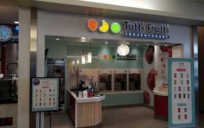 Tutti Frutti Frozen Yogurt
