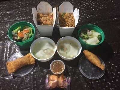 Restaurant Wok N Roll