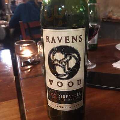 Rocco's Plum Tomato - The Queensway