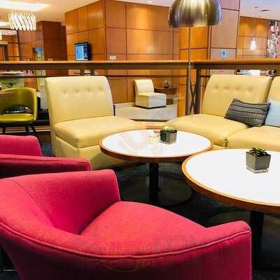 Trios Bistro Toronto